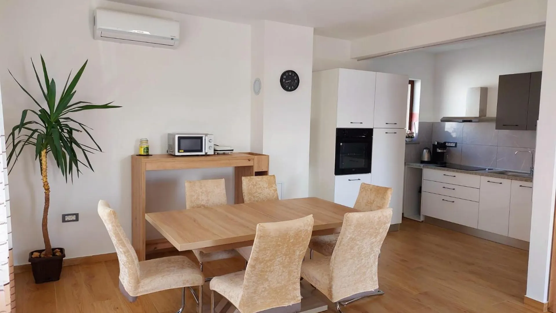 Apartmani Ivana Novi Novi Vinodolski